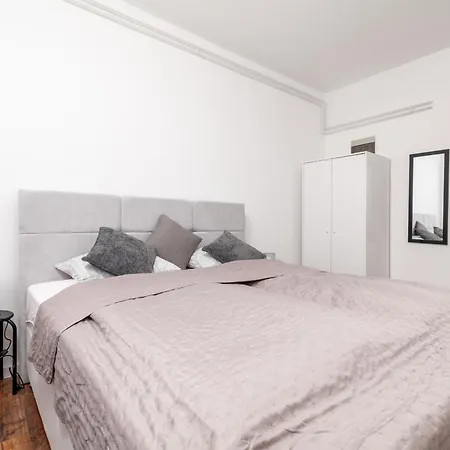 Apartman With Parking Spaces Ski, Marcana - 24578